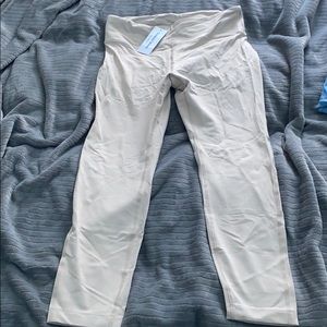 Outdoor Voices TechSweat never worn leggings